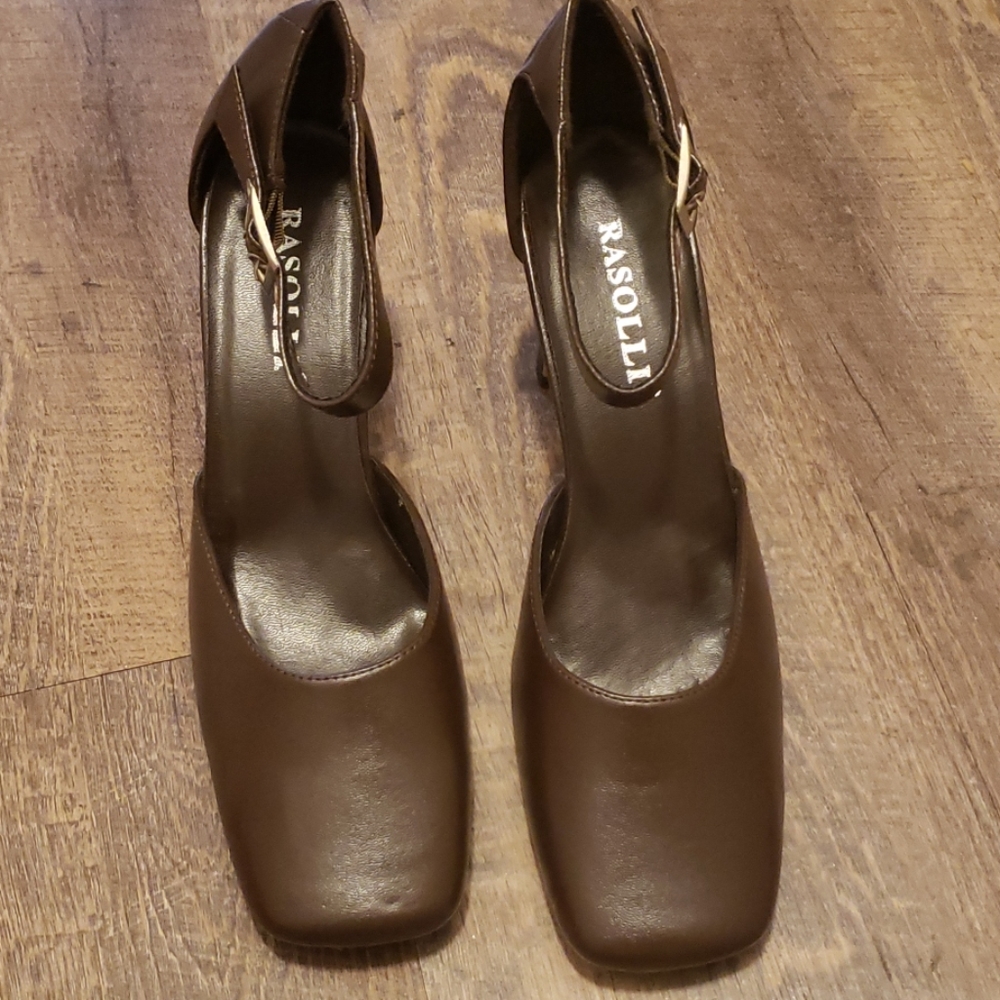 Brown womens heels